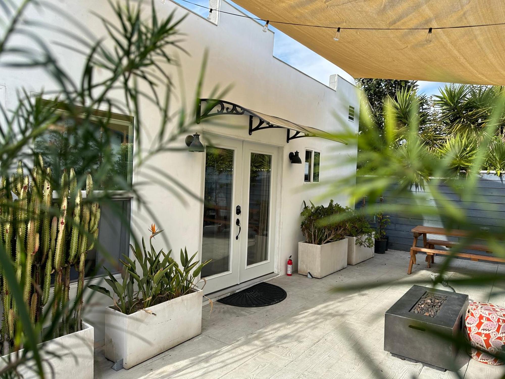 Resort Getaway In Private Garden Terrace Villa W Luxury Amenities Лос Анджелис Екстериор снимка